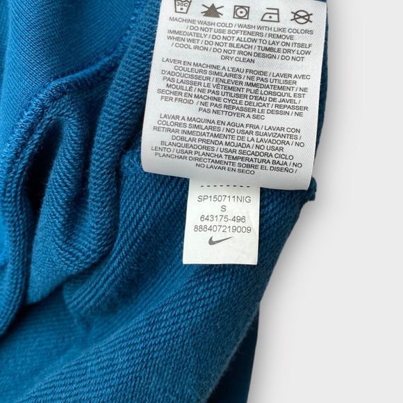 Nike SB Womens S Blue Long Sleeve Pullover Crewneck Sweatshirt With Thumb Holes - Picture 12 of 12